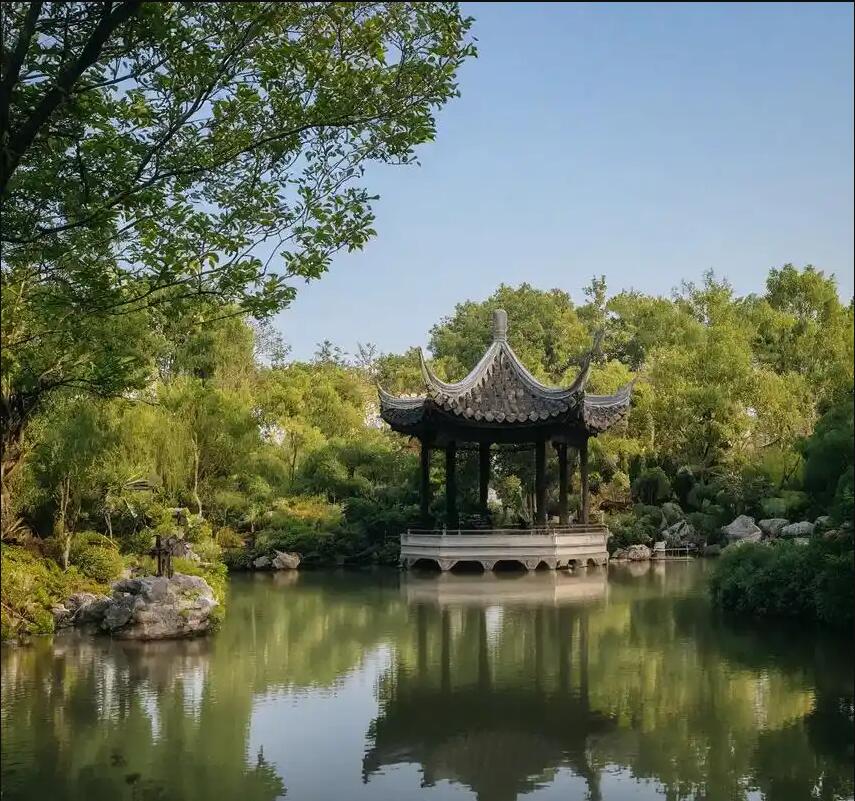 腾冲县紫蓝餐饮有限公司